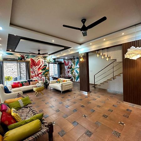 Tropical Villa II 4 Bhk II Lonavala II 1 Mountain View II 2 Private Pool II 3 Big Terrace 외부 사진
